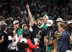 关于这也行？塔图姆在曼联比赛中高光表现国际比赛日印第安纳步行者调整名单以备欧联，布莱顿加时末段再遭质疑的信息